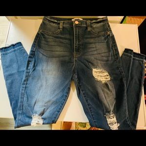 Used High Waisted Distressed Jeans.